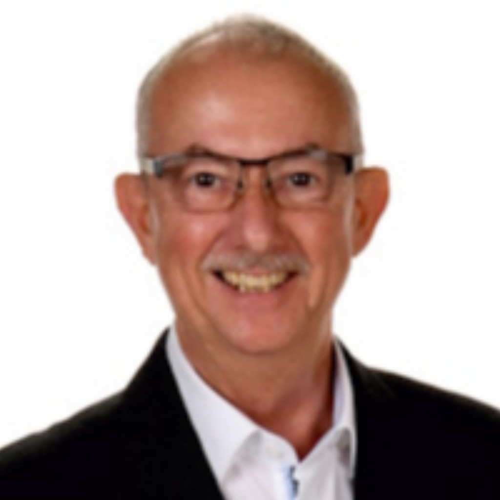 Dr. Michael Tröger Geschäftsführer RE/MAX Professional Group XING