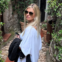 Nicole Desirée Forstner (Zens)