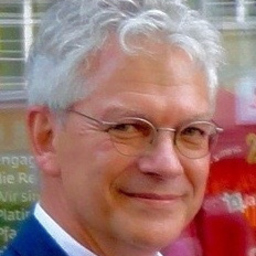Luigi Simione