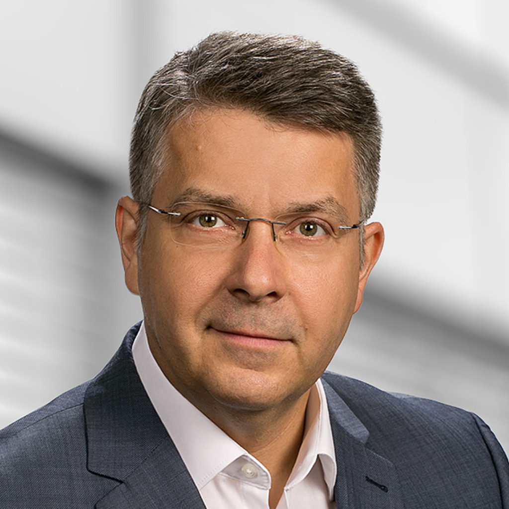 Michael Kuschwart Portfolio Manager Hahn Gruppe XING