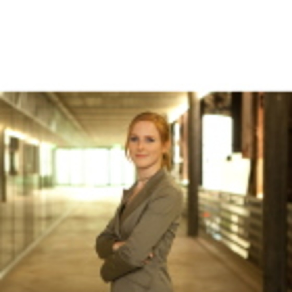 Elisabeth Isenegger PR Lead FREITAG lab. ag XING