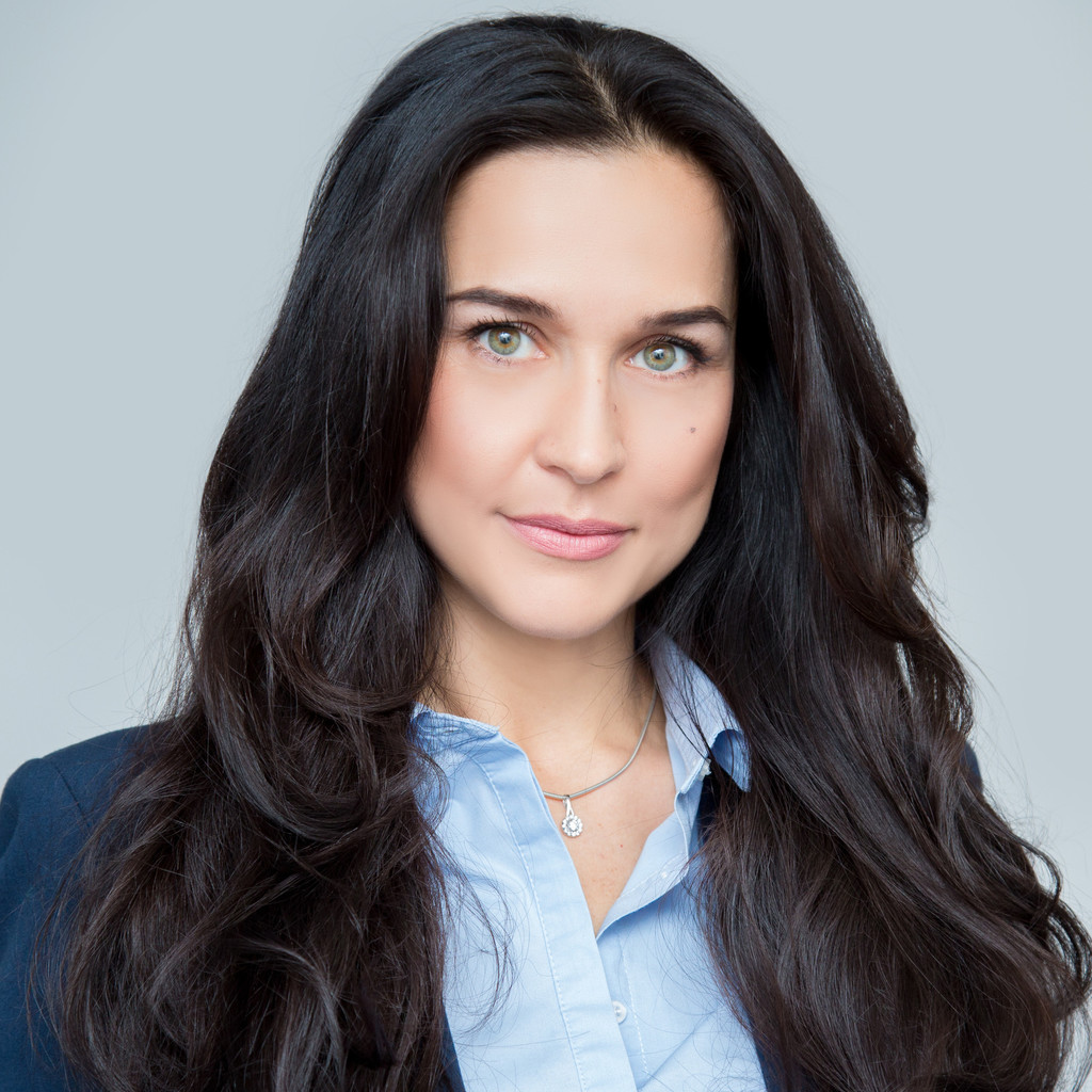 Vera Schulze Sales Professional Diamona & Harnisch