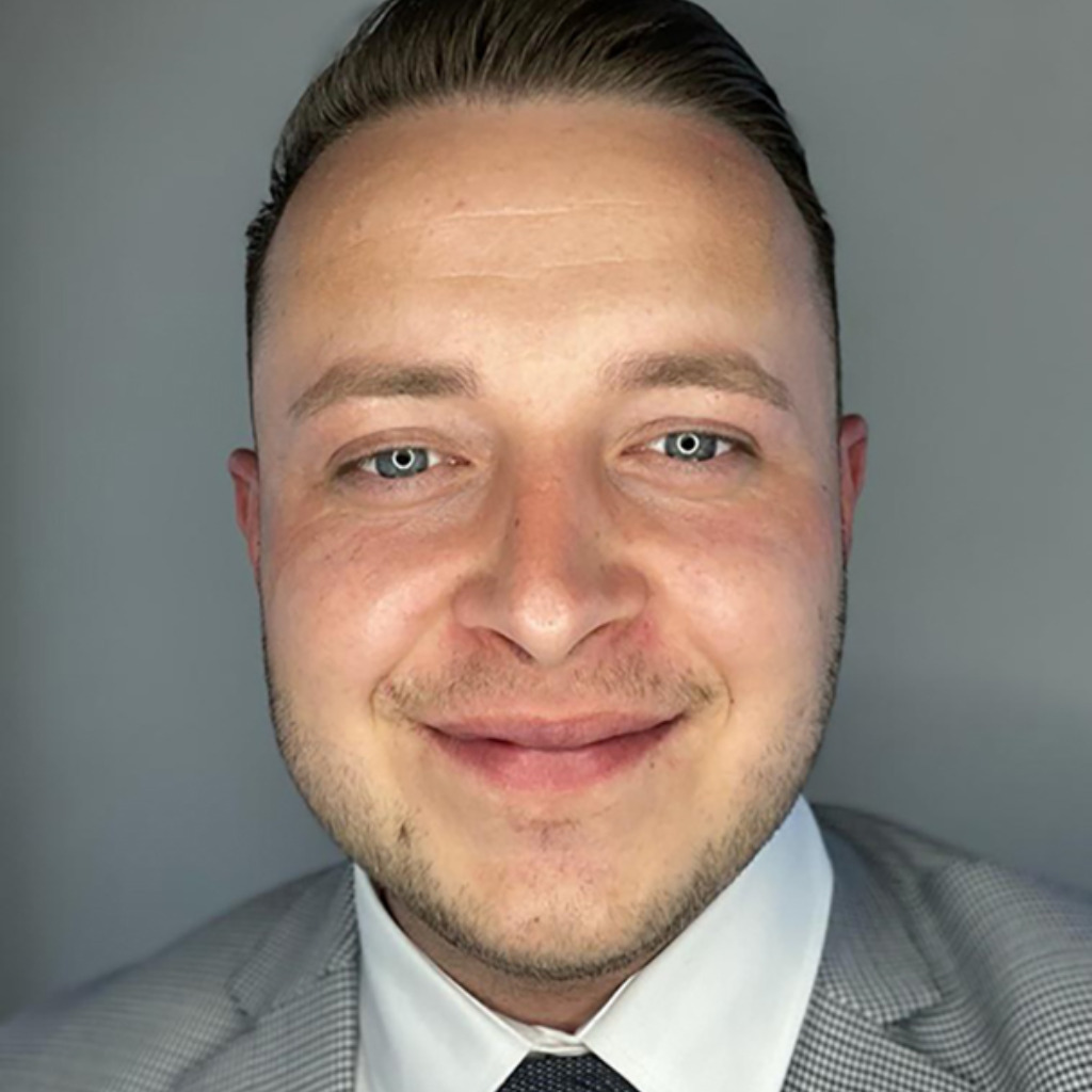 Dennis Hahn Medizinprodukteberater TZMO Deutschland GmbH XING