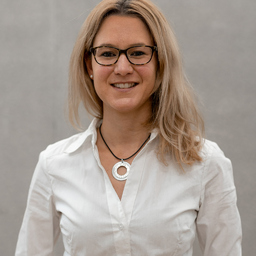 Julia Festner