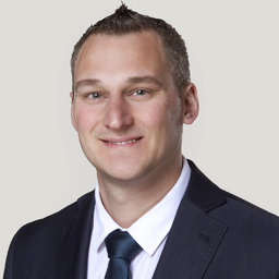 Dr. Christofer Leschinger