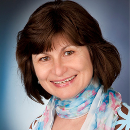 Charlotte Theil