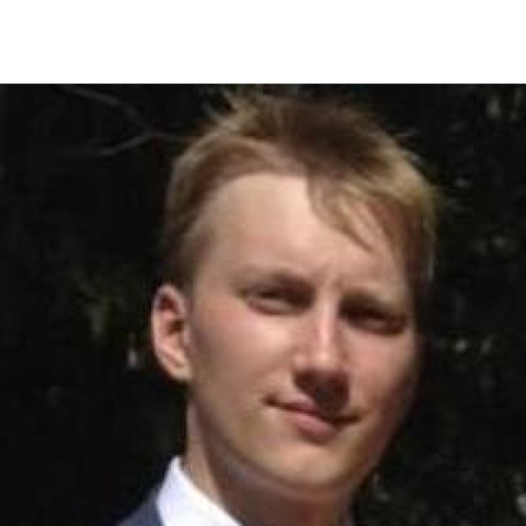 Kirill Morozov Infrastructure Architect / IT Consultant / Magento