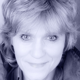 Dr. Christiane  Thimm