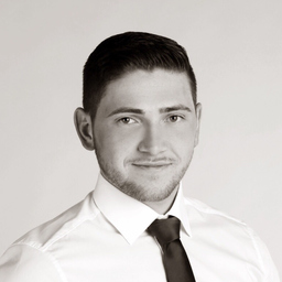 Robert Lorenz