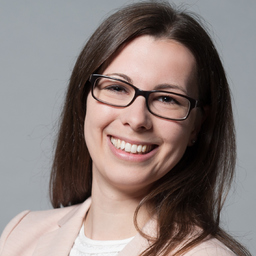 Dr. Miriam Kuhlmann