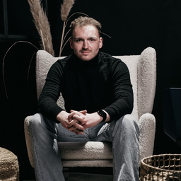 Julian Büddeker's profile picture