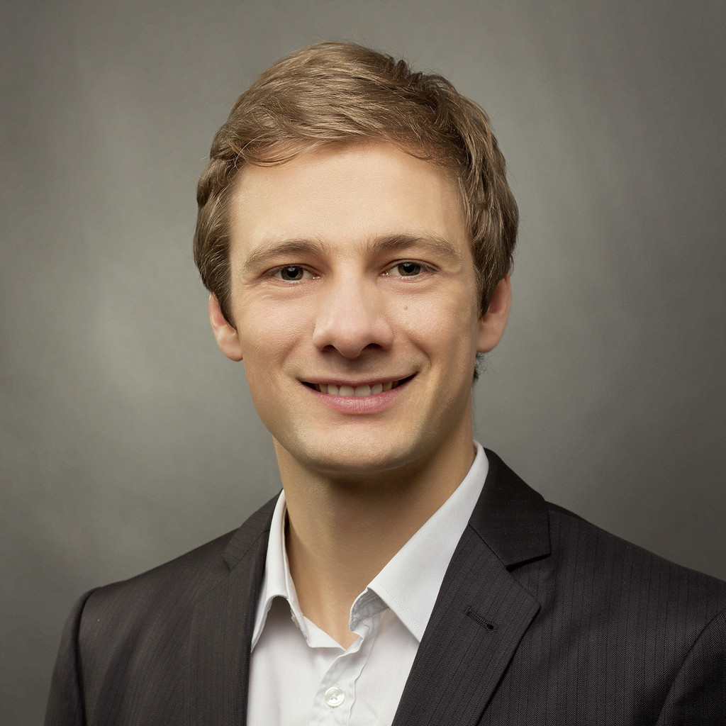 Dipl.Ing. Volker Jeschke Senior Project Engineer Ingenics AG XING