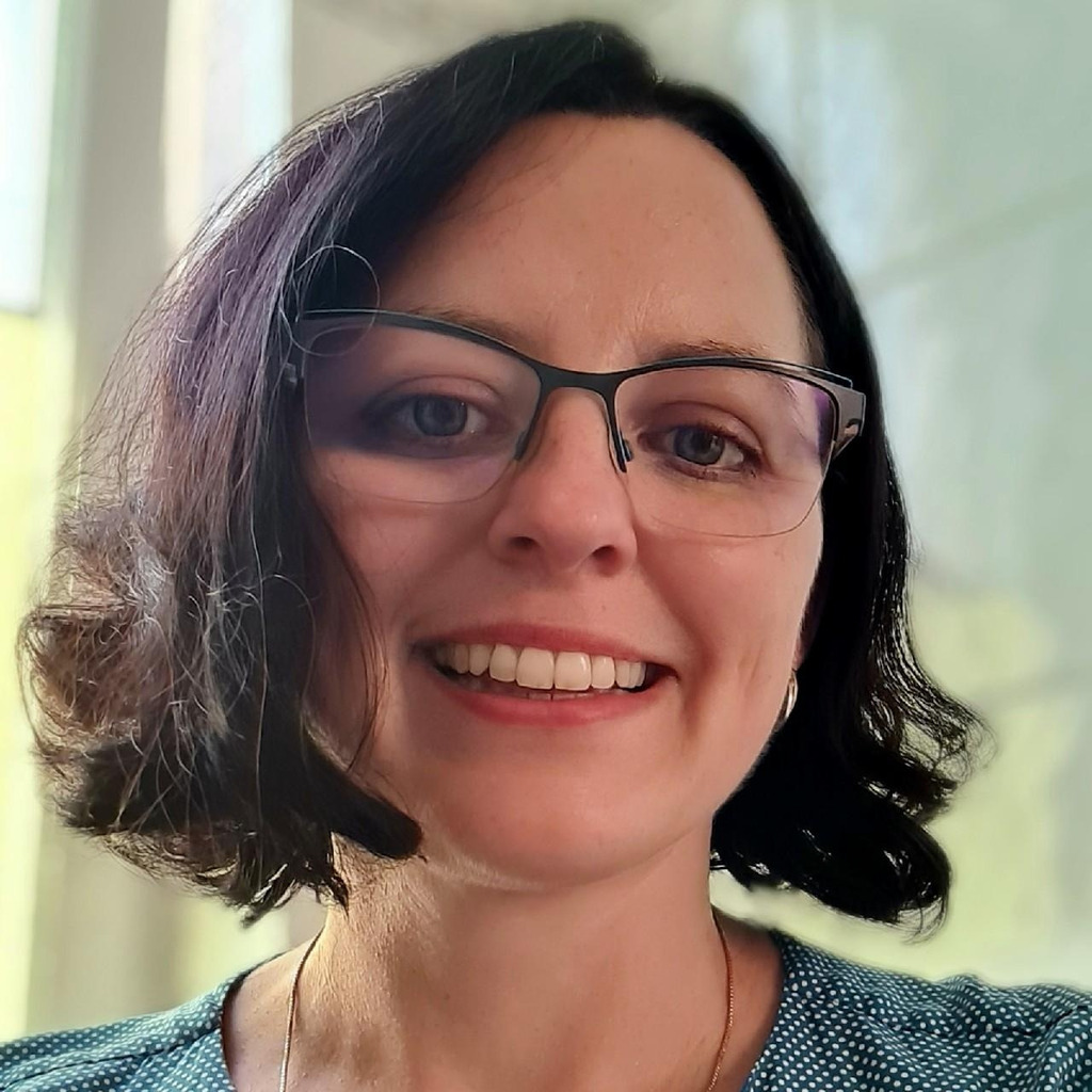 Dorit Dioši Steuerberaterin Steuerkanzlei Auxilia XING