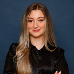 Laura-Carolina Artinger Garcia