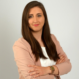 Nazli Aygüzel