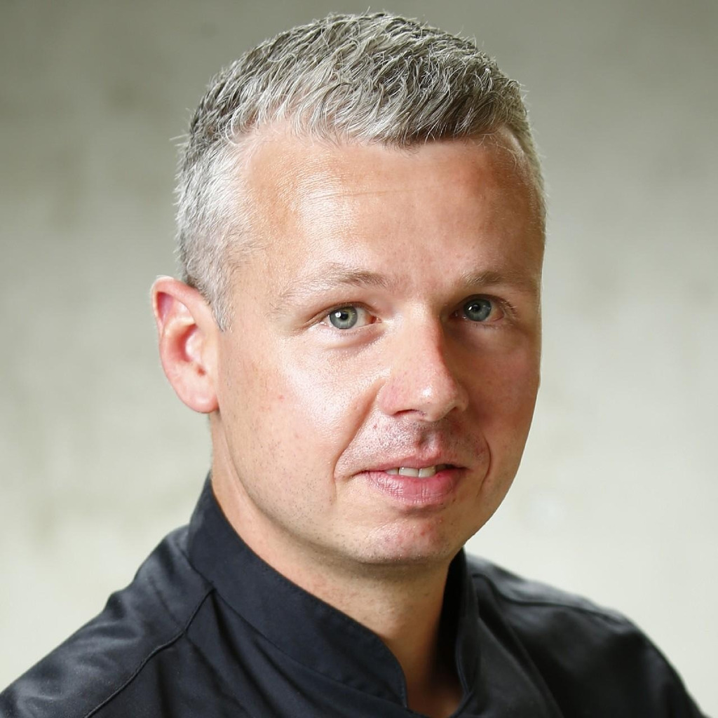 Erik Kappe Category Manager Assistent REWE Group XING