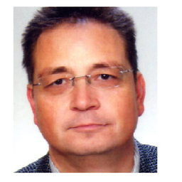 Lutz Wolfien