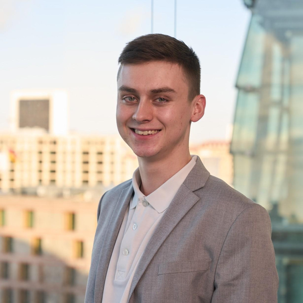 Lucas Große People & Talent Administrator Sirius Facilities GmbH XING