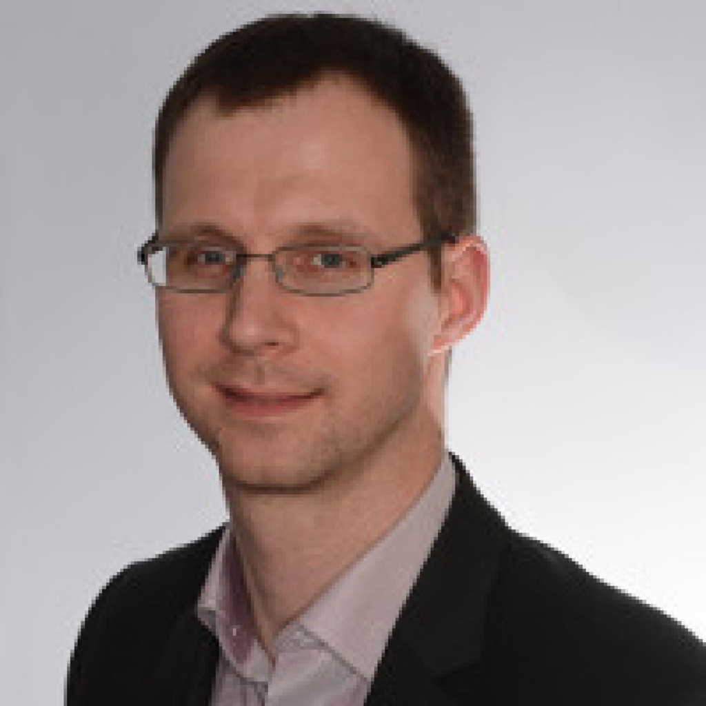 Dr. Stefan Gärtner Principal Requirements Engineer adesso insurance