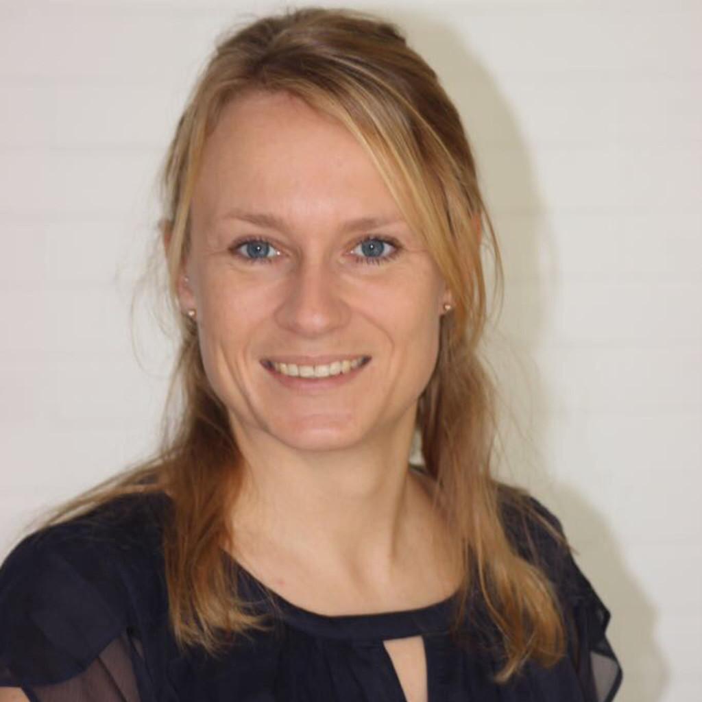 Rebekka Pfeiffer Elternzeit Familie XING