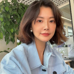 Emily LI