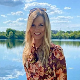 Julia Lentz