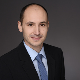 Dr. Simon Holzberger