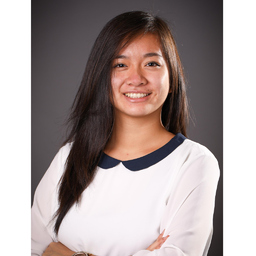 Claudia Dang