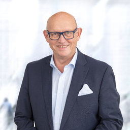 Wolfgang Absmeier Direktionsmanager Marc Galal Direktion Absmeier Xing