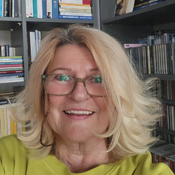 Renate Agnes Dümchen