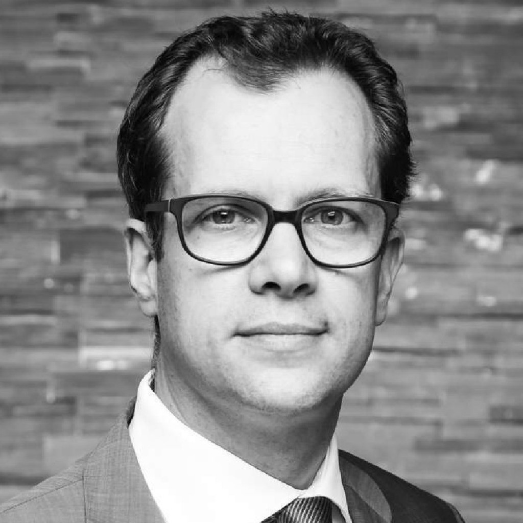 Alexander von Quast Director Legal Contracts Air Liquide Global E&C