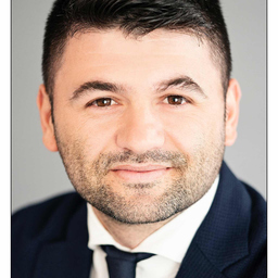 Roland Muzhaqi