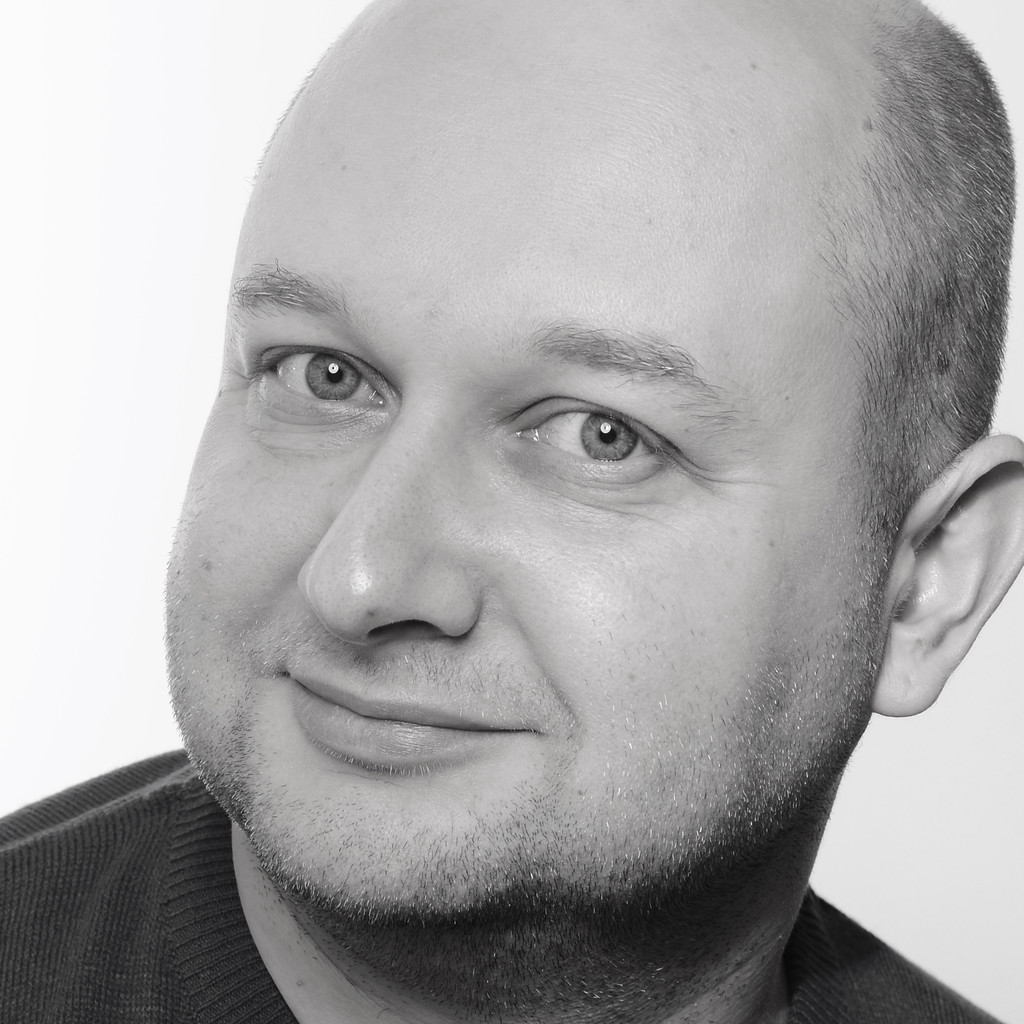 Alex Karely Senior Software Engineer SERVICEWARE XING