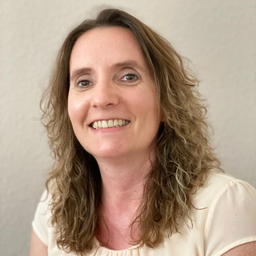 Carina Helpertz