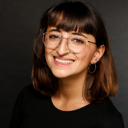 Özge Asanbayli