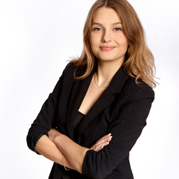 Julia Roth