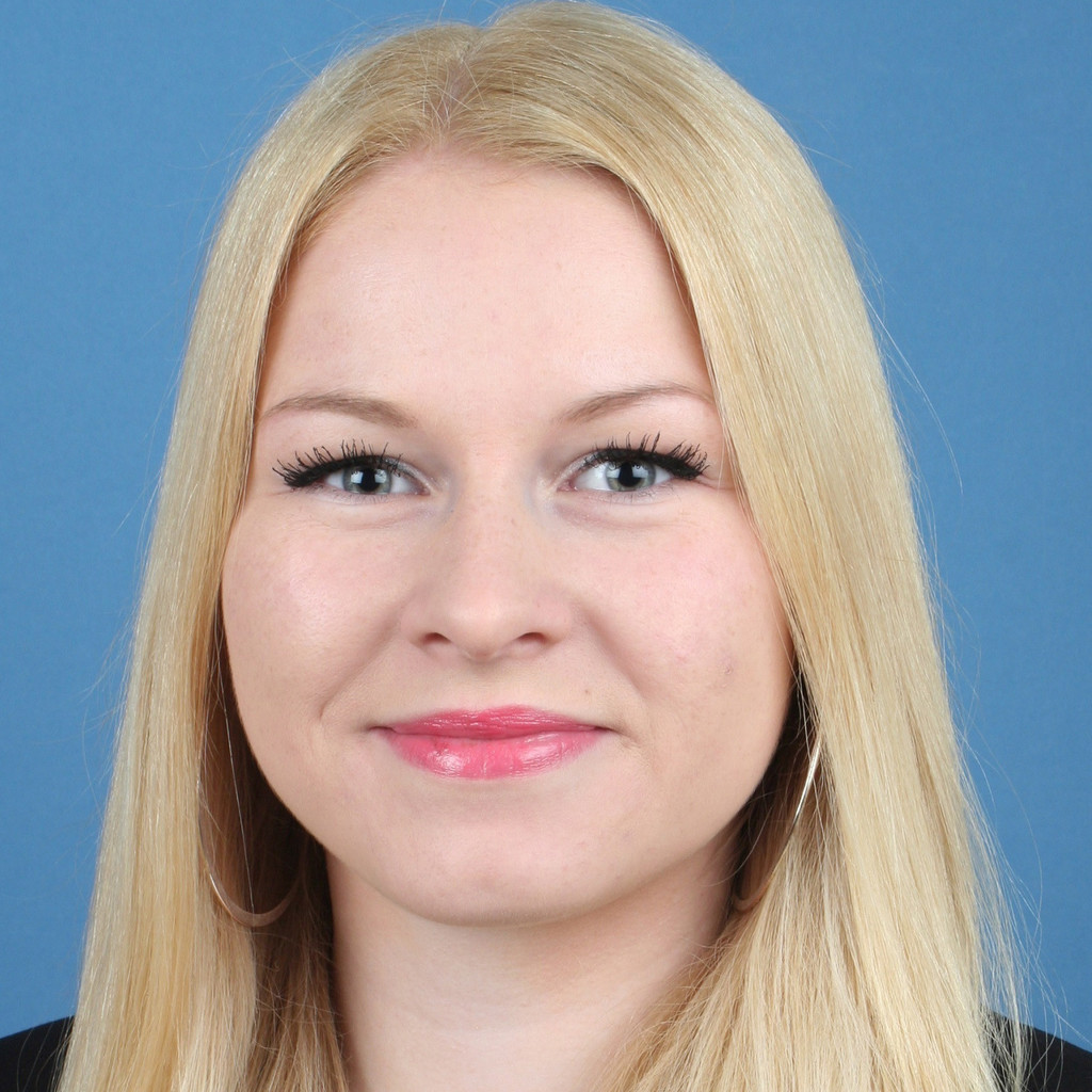 Stefanie Knopp Gestalterin für visuelles Marketing Mango