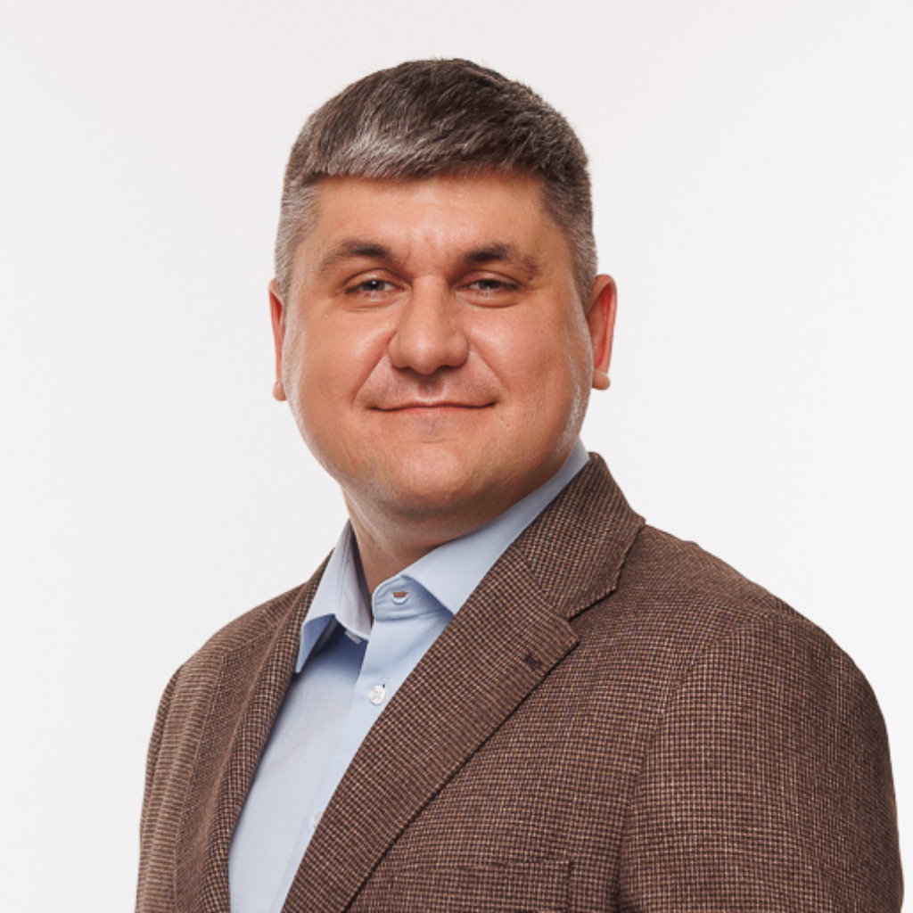 Mykola Nikolaiev Head of budgeting and finance unit VAMED XING