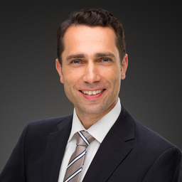 Dr. Tobias Hader