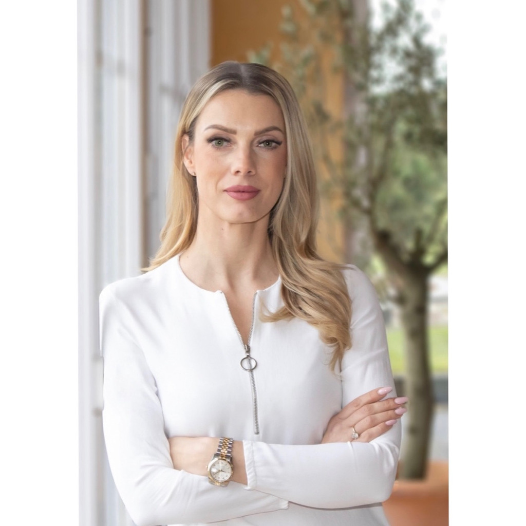 franziska-lucas-b-roleiterin-servicecenter-berlin-gbt-deutschland