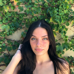 Lilly Lilly