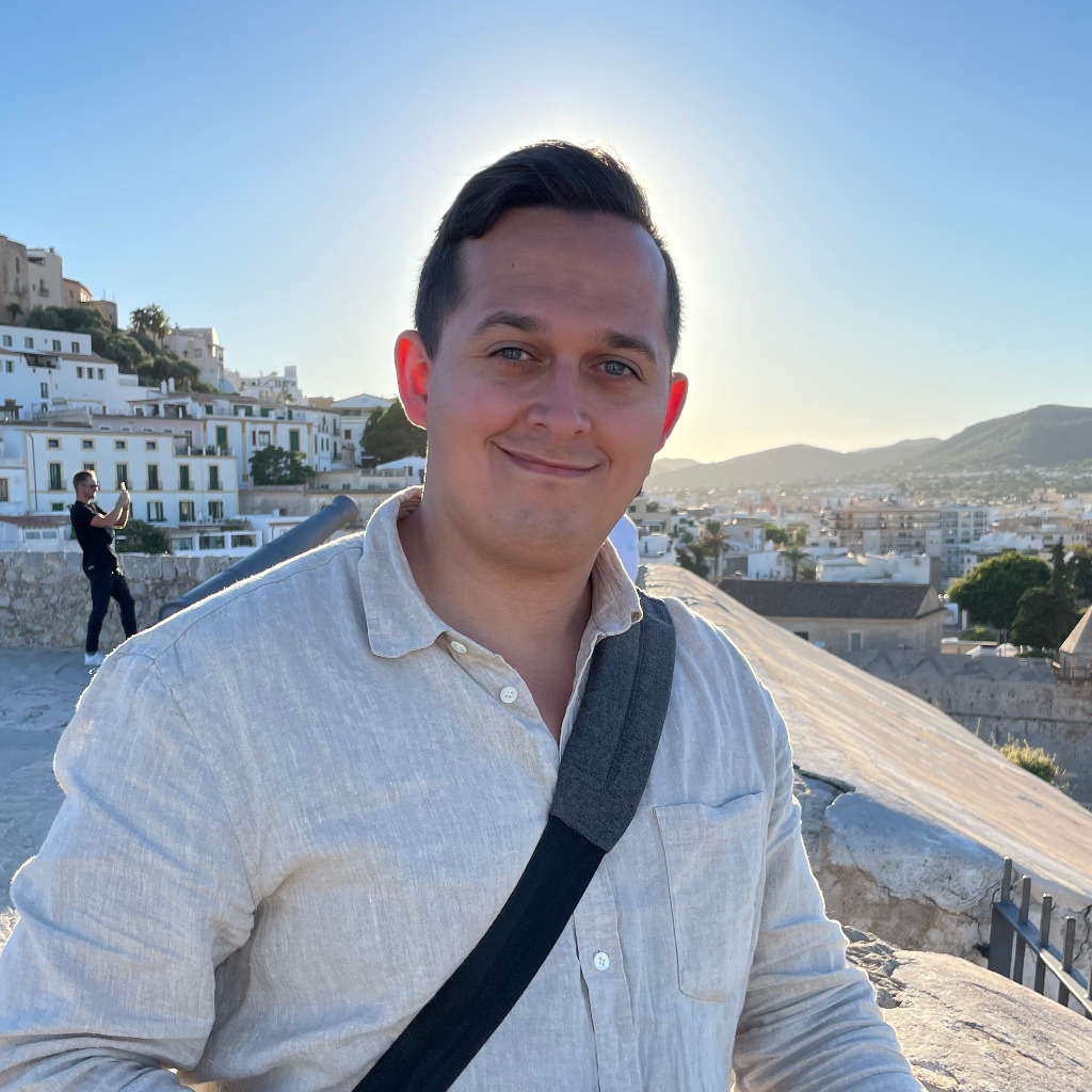 Julius Pérez Franco Ingenieurtechnischer Mitarbeiter DB Services