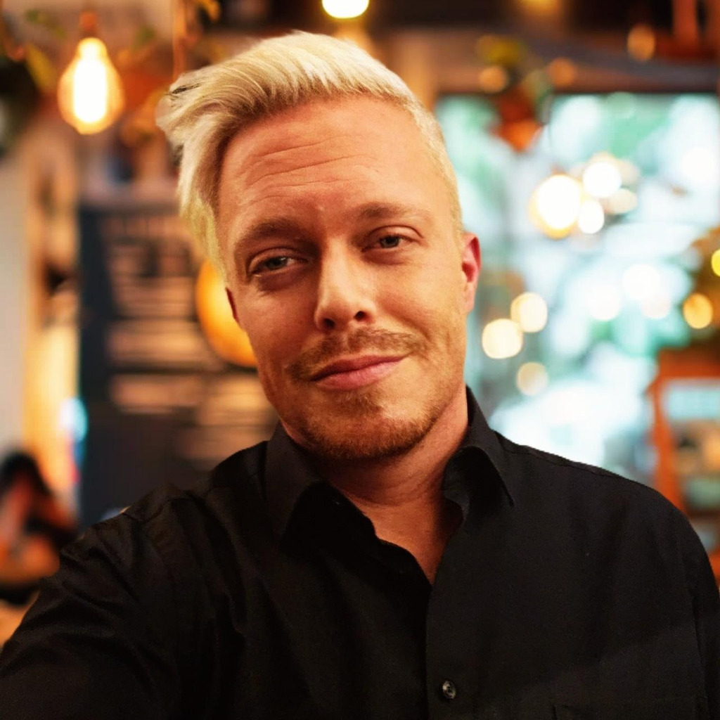 Mario Schnegg Rollout Manager GVG Glasfaser XING