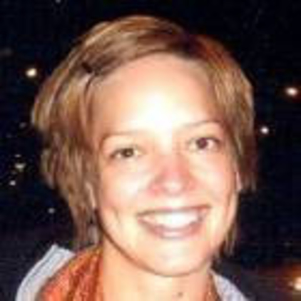 Friederike Grote Marketing Manager Europe AllianceBernstein XING