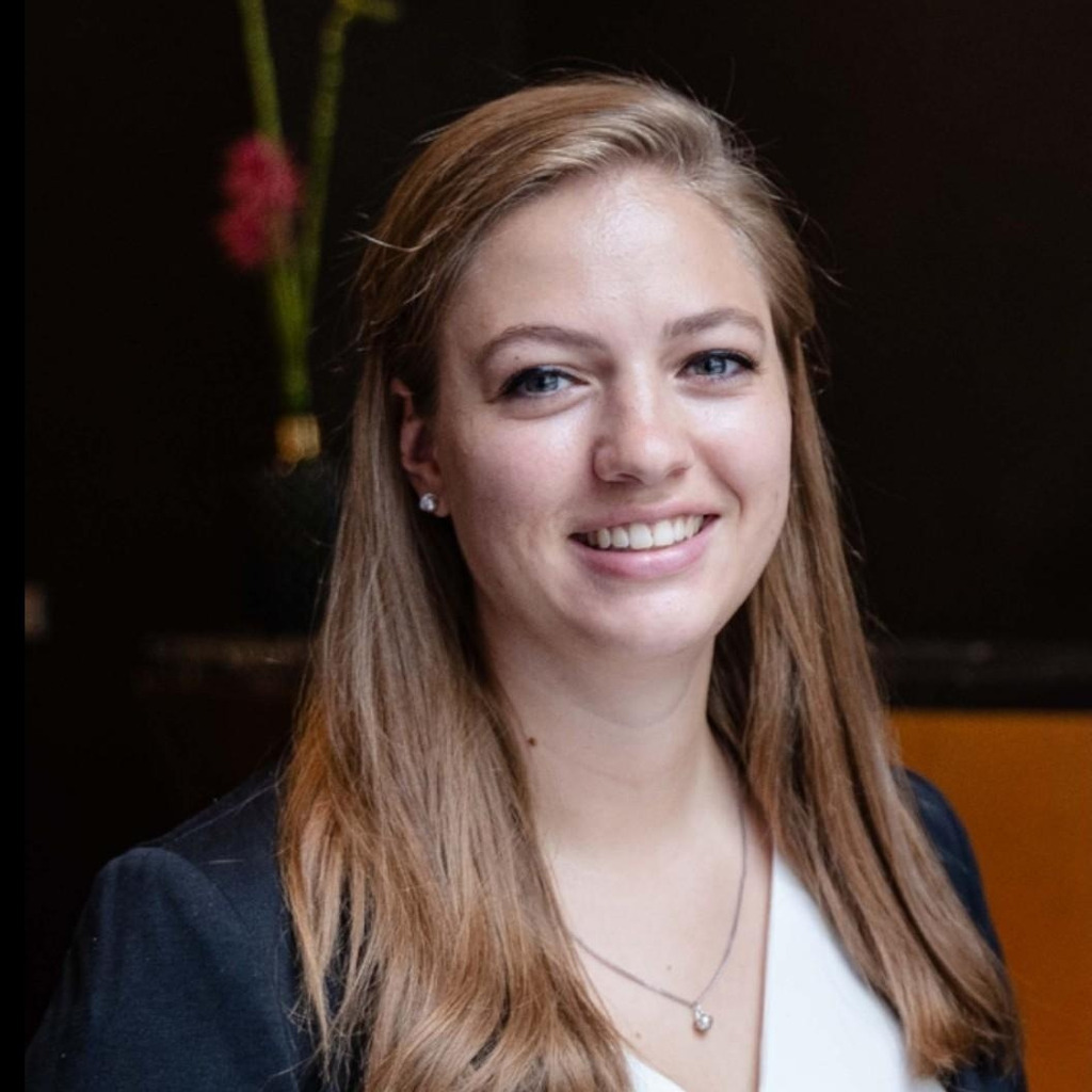 Alexandra Eberlein Teamassistentin Aventin Real Estate GmbH XING