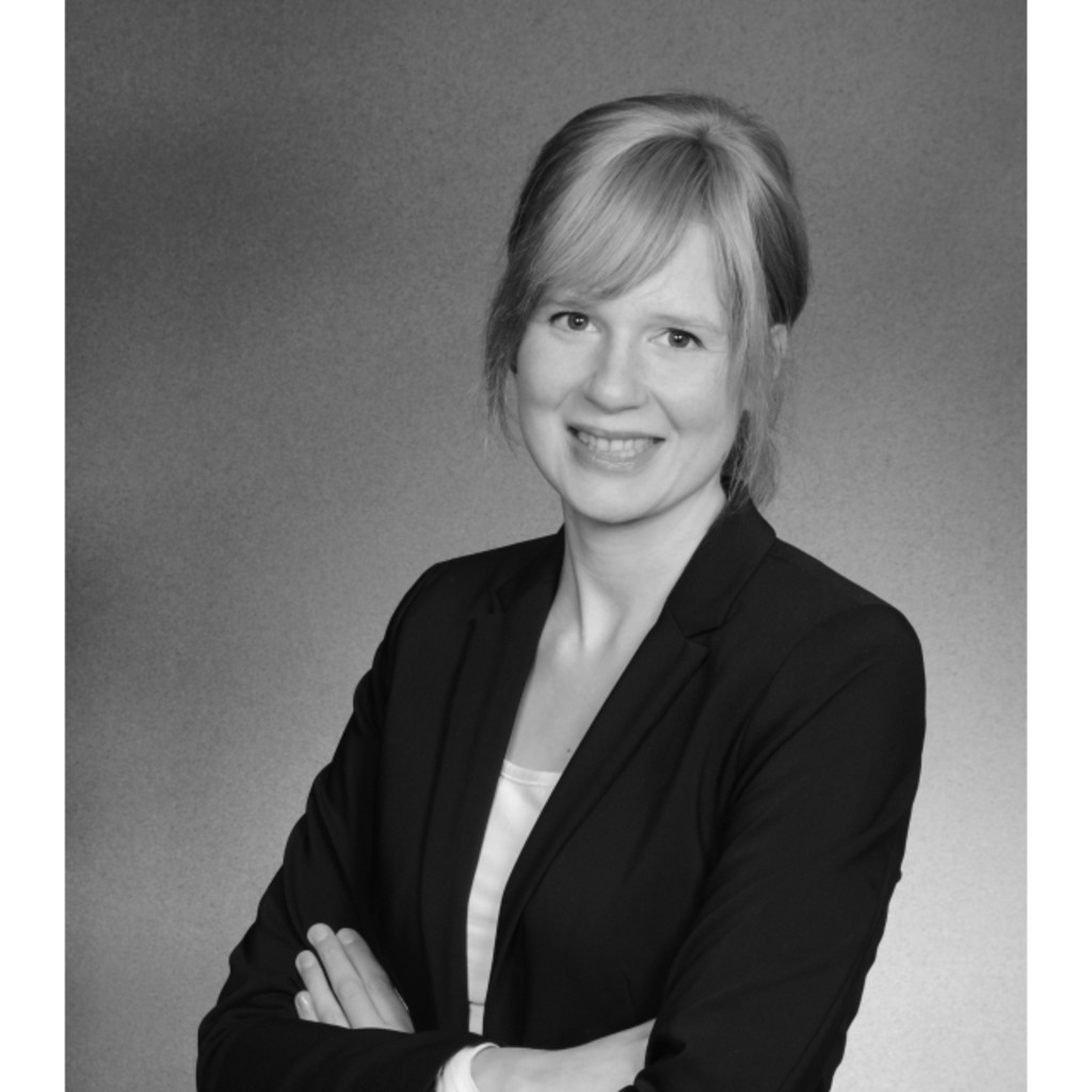 Kathrin Tischer Mutter Familie Elternzeit XING