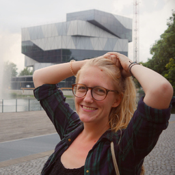 Nina Müller