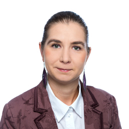 Dr. Justyna Michniuk