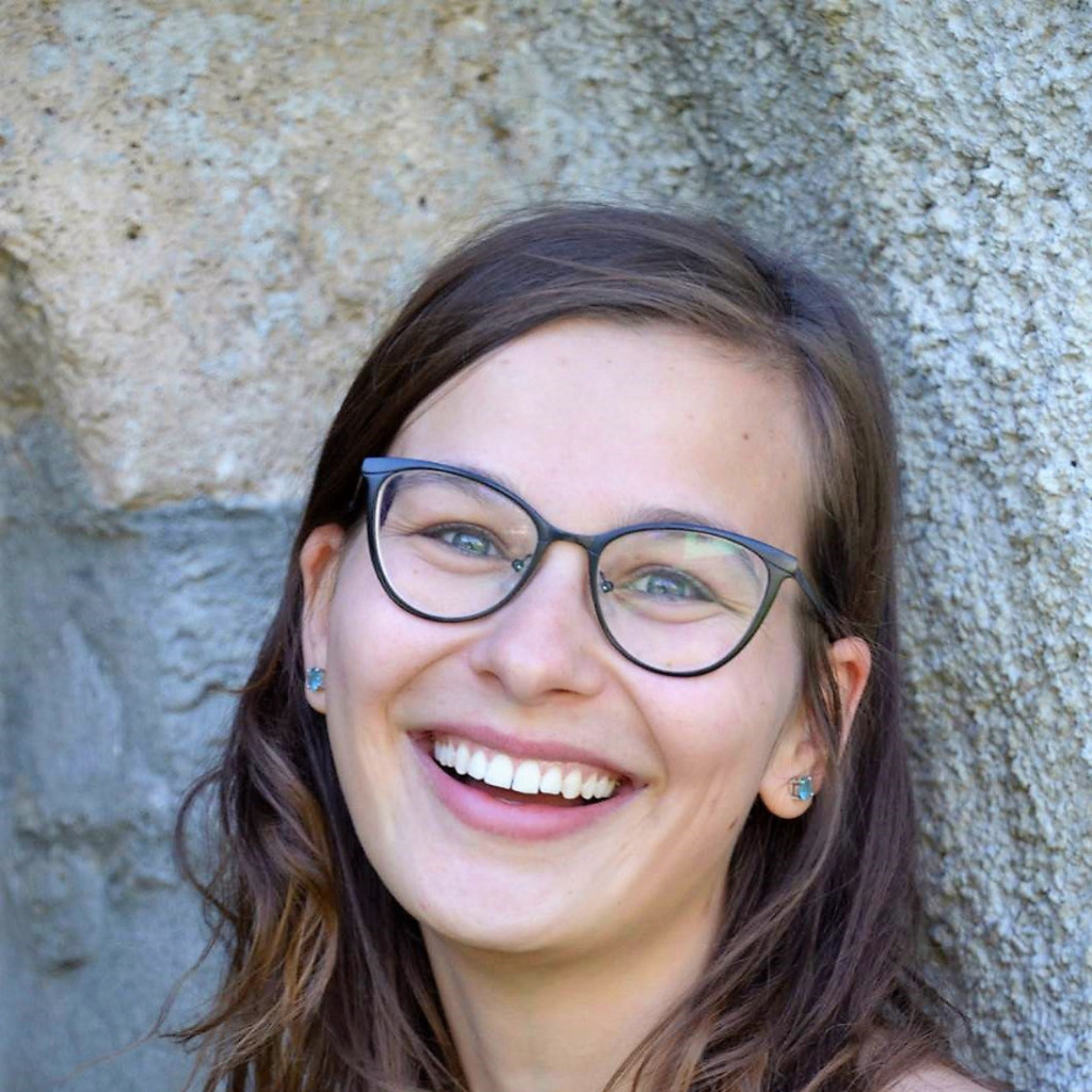 Veronika Janeckova Verkäuferin Chicorée Mode AG XING
