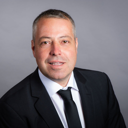 Uwe Schmidt
